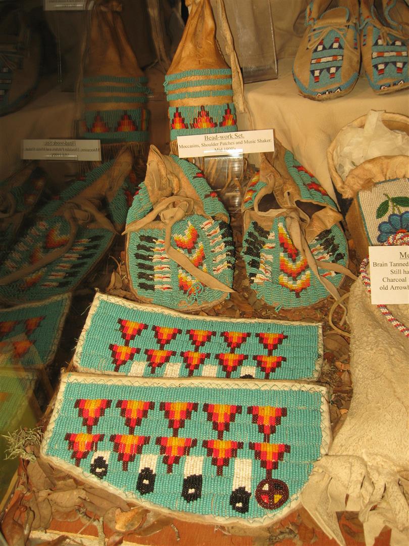 Native American Beadwork 1 Stones and Bones